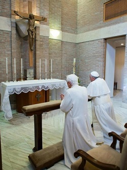 Bento XVI e Papa Francisco