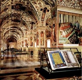 Visão interna da Biblioteca do Vaticano