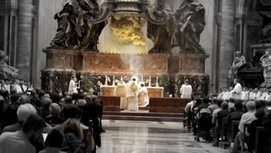 Missa Tridentina na Basílica de São Pedro, no Vaticano
