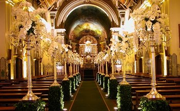 QUANTO VALE UM SACRAMENTO? DO VERDADEIRO SIGNFICADO À OSTENTAÇÃO DESNECESSÁRIA