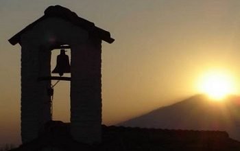 Sino foi o primeiro veículo de comunicação de massa inventado até hoje