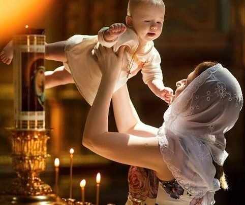 Deixai vir a mim as criancinhas e não as impeçais, porque o Reino de Deus é daqueles que se parecem com elas